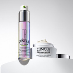 Even Better Clinical™ Crème Hydratante Illuminatrice (4)