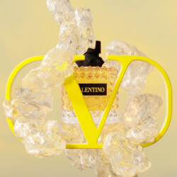 Donna Born in Roma Yellow Dream Eau de Parfum (6)