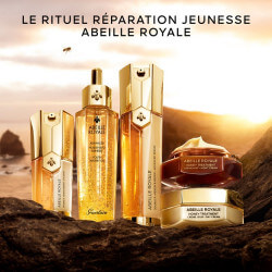 Abeille Royale - Honey Treatment (9)
