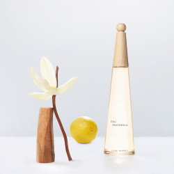 L'Eau d'Issey Magnolia Eau de Toilette Intense (2)